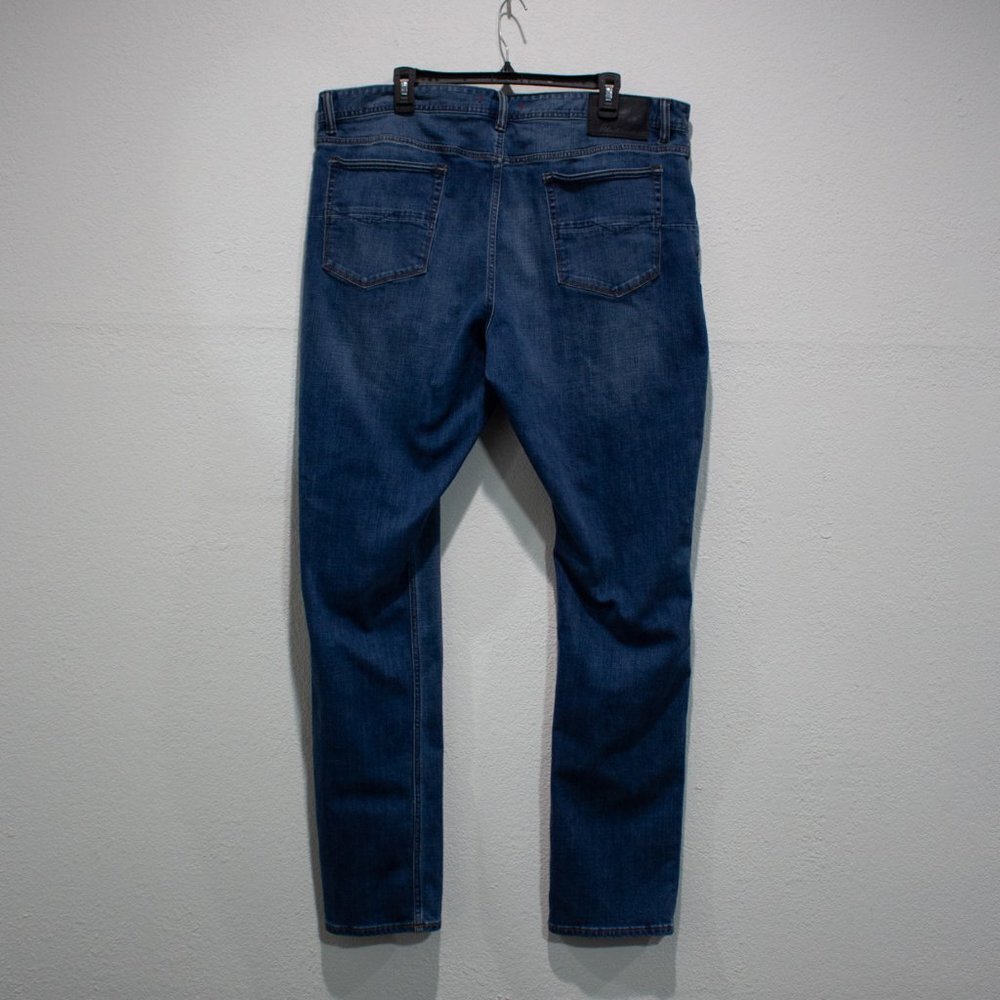Robert Graham Denim Jeans. Size 40 - Picture 4 of 7